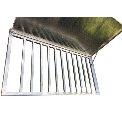 [trappe1120+BA] Trappe aluminium sur cadre 1120 x 1120  avec grille anti-chute 